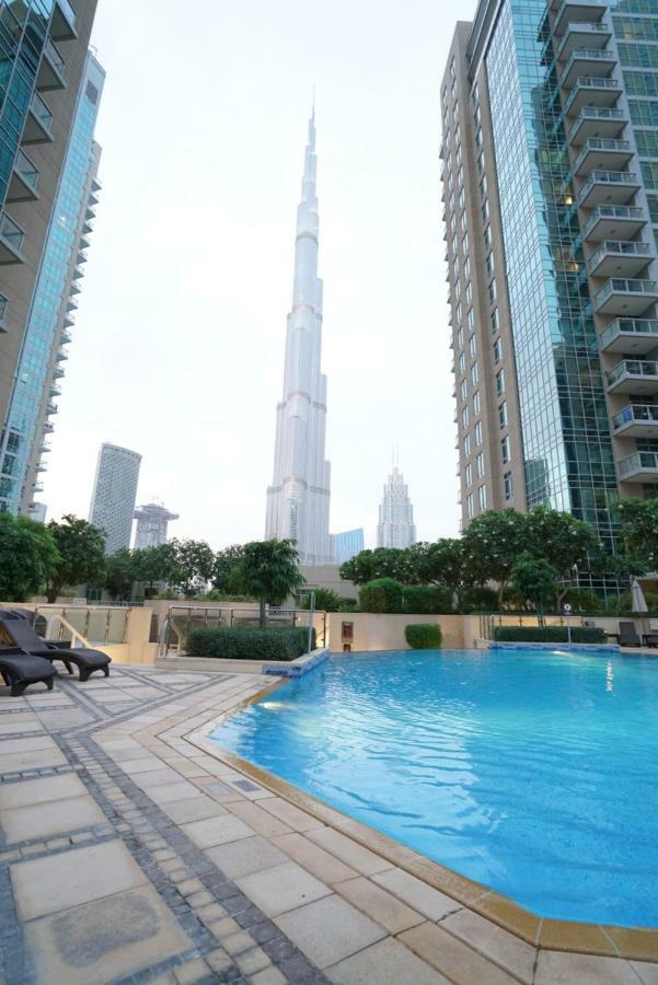 Elite Royal Apartment - Burj Residences Tower 5 Дубай Екстериор снимка